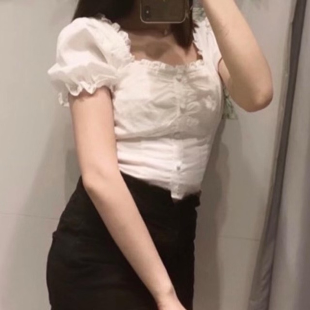 Chic White Puff Sleeve Blouse